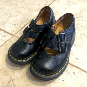 Dr Marten RARE Black Leather Floral Embossed Mary Jane Excellent Condition Sz 4
